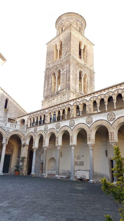 B&B Salerno Al Duomo Exterior foto